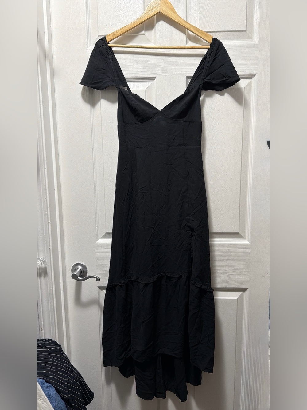 Urban Outfitters Black Off-the-Shoulder Maxi Dress